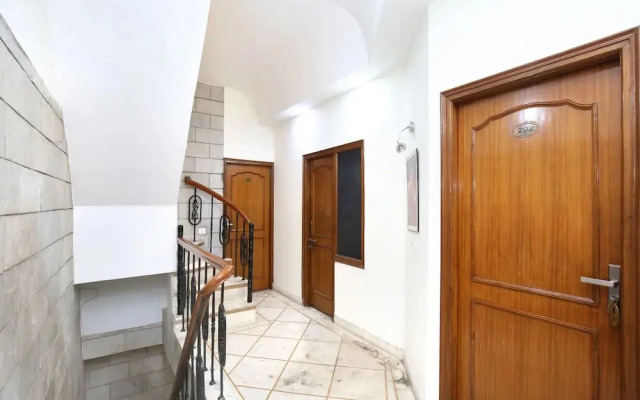 Hotel Paras By OYO Rooms