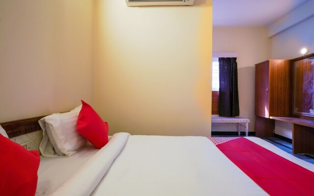 Raja Residency by OYO Rooms