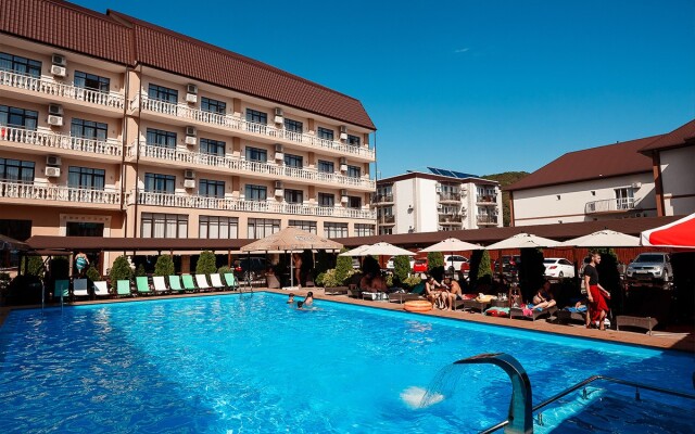 Golden Resort