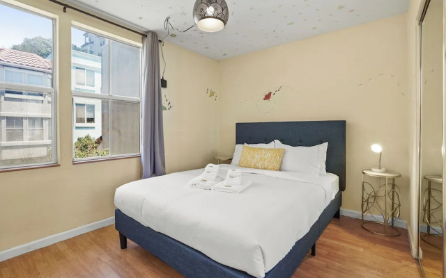 Beautiful 2BR in Silver Terrace