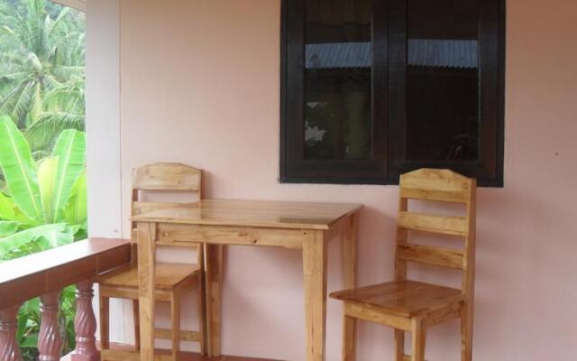 Salad Grand Bungalow & House Rental