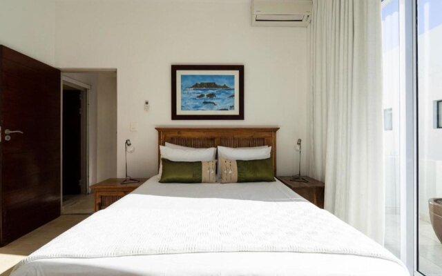 Bantry Beach Luxury Suites