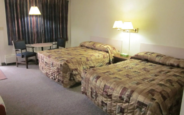 Chinook Motel