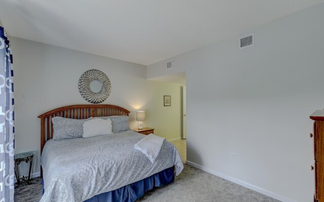 Whispering Pines Condos by VTrips