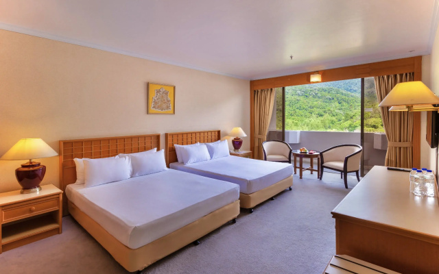 Bayview Beach Resort Penang