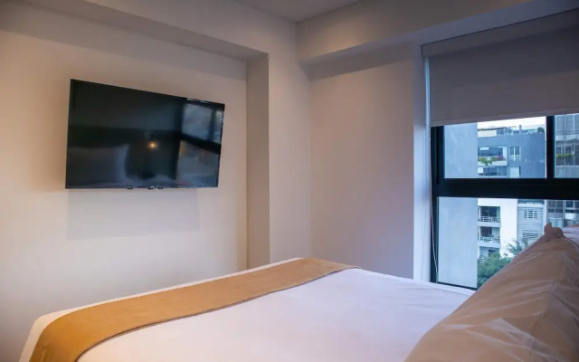 w Amazing 2BR w Balcony in San Isidro