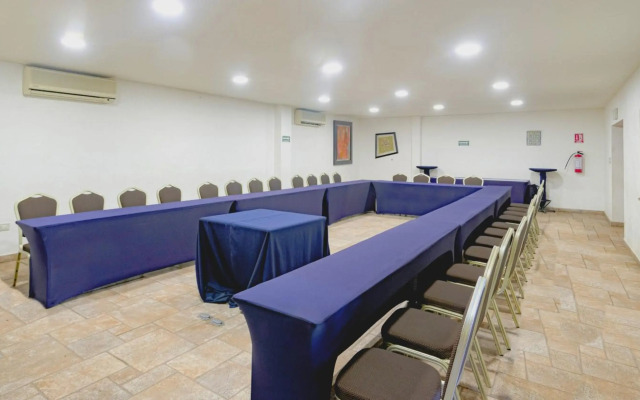 Holiday Inn Cuernavaca by IHG