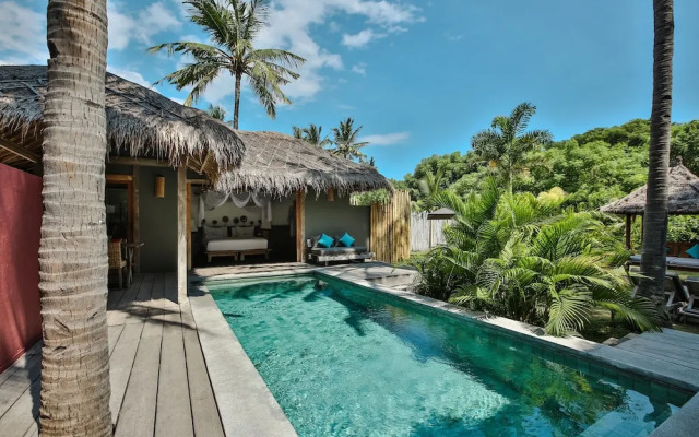 Slow Private Pool Villas
