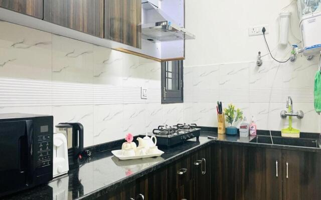 BluO 2BR Jaipur - Lift, Balcony, Parking, Terrace