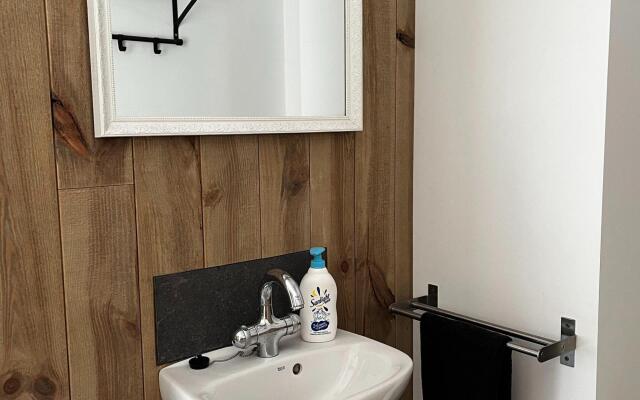 Ardennes farmhouse with heated indoor pool and bubble bath