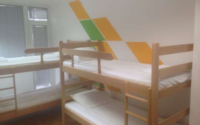 Premium Crown Suites