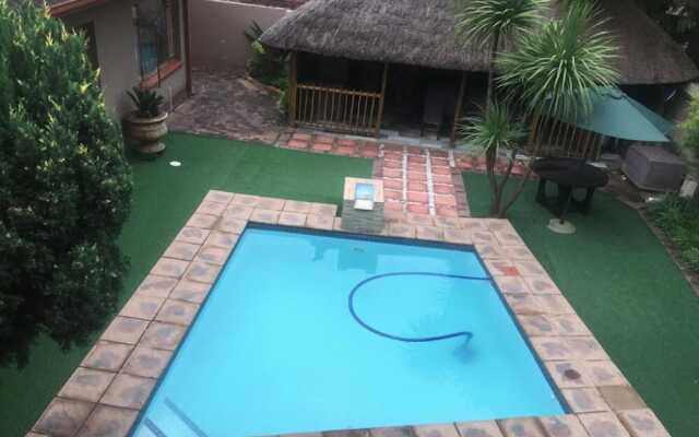 Lauren Palace Guest House