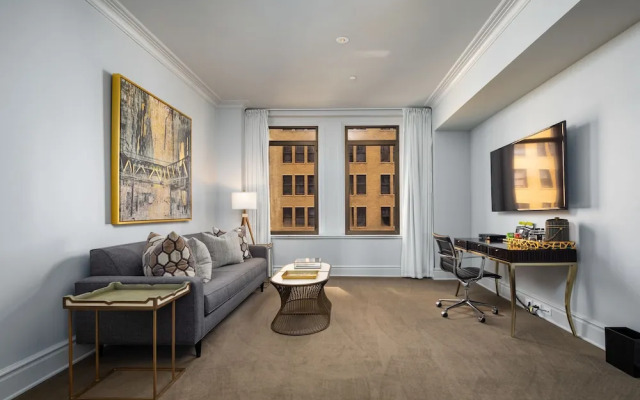 John Hand Club Hotel