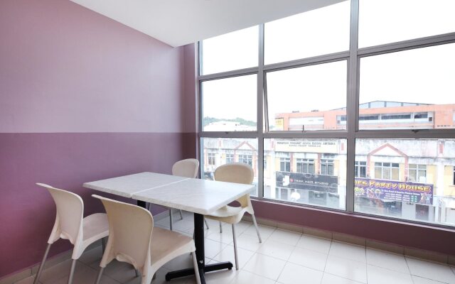 Hotel De Kiara By OYO Rooms