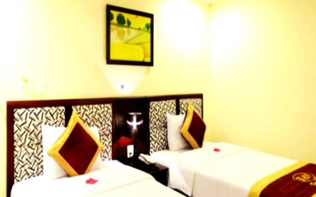 Kay Hotel Danang - Near Dragon Bridge