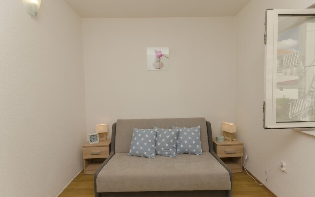 Apartments Tiho
