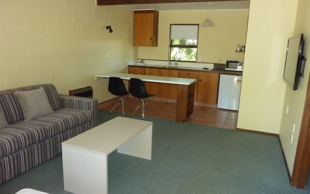 Amici Motel