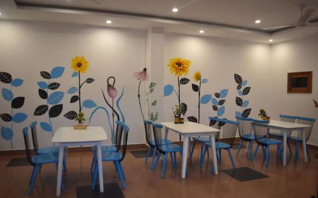 V.I.P's House  2