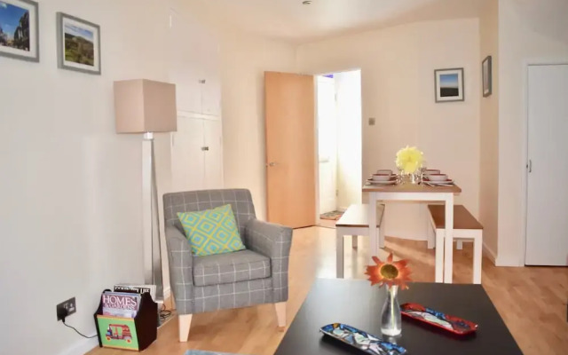 2 Bedroom House in Hanover