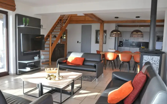 Luxurious Home With a Sauna - фото 3