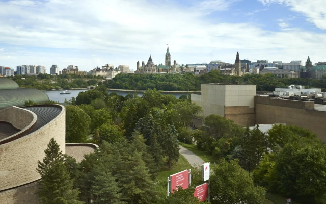Four Points By Sheraton Gatineau-Ottawa