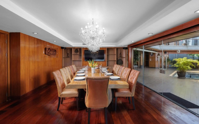 Koi Signature Villa
