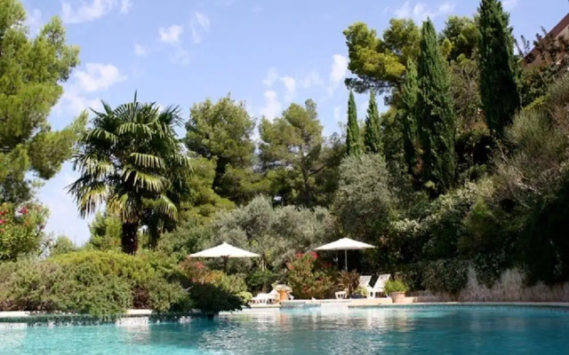 Les Roches Rouges Chambres d'hôtes