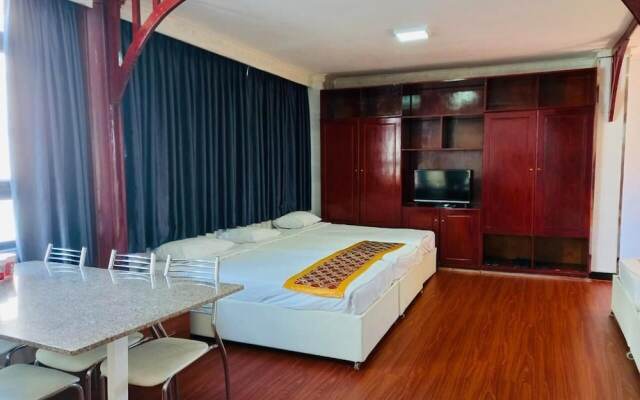 Tuyet Nhi Hotel
