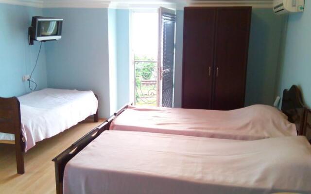 Hostel Xostel