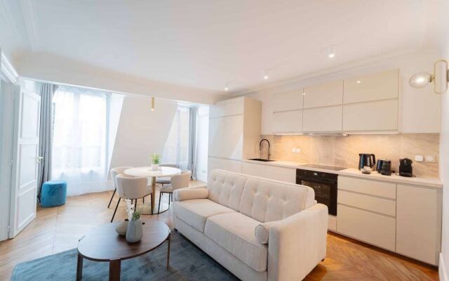 Opera Residence