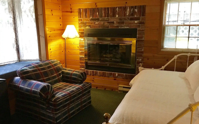 Outpost Inn