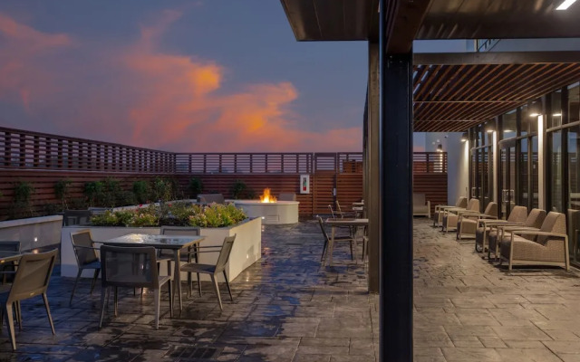 Courtyard by Marriott Conway