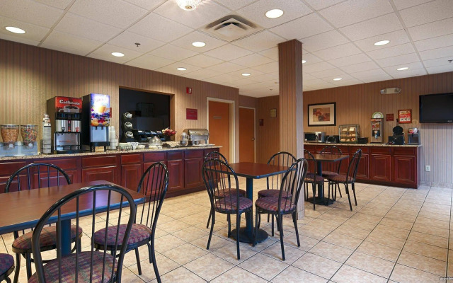 Best Western Commerce Inn