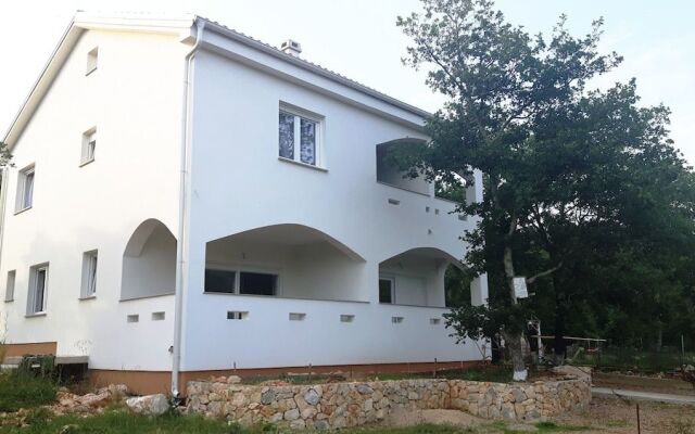 Apartment & rooms Danijel