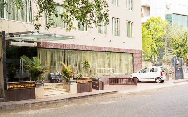 Hotel Super Inn Armoise