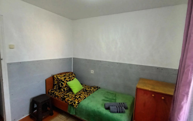 Апартаменты в 1-м микрорайоне 48