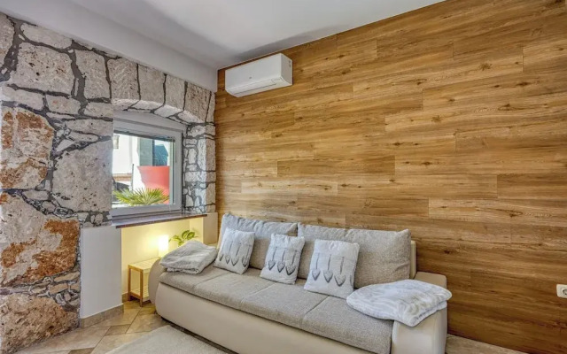 Apartment Jakara 1