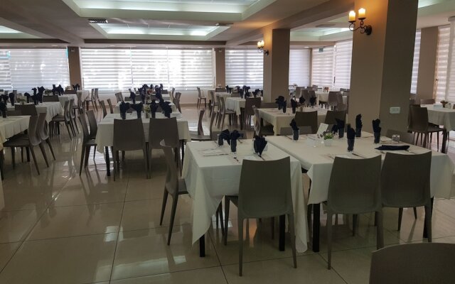Restal Hotel