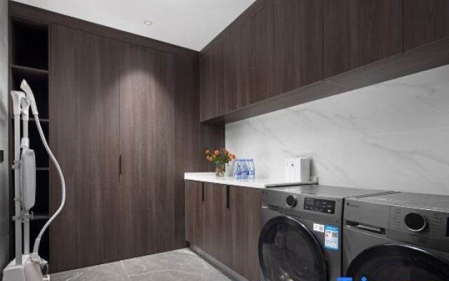 Xana Deluxe Hotel (Xinyang Wanda Plaza store)