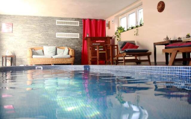 Bed & Breakfast Crosne Plazza & Spa