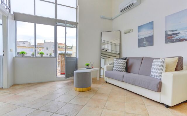 LOFT CAPOCCI 37 - Home and More