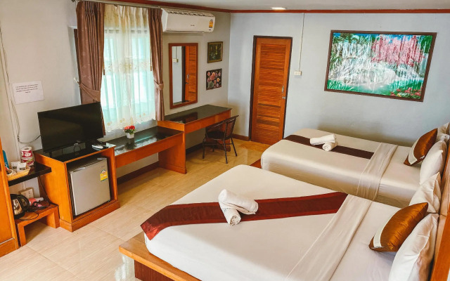 Lanta Paradise Beach Resort