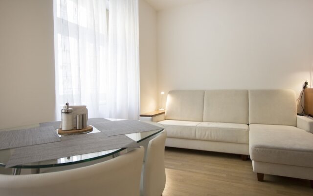 Luxurious Apartment near Prague Castle