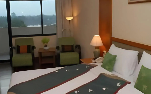 Chakungrao Riverview Hotel