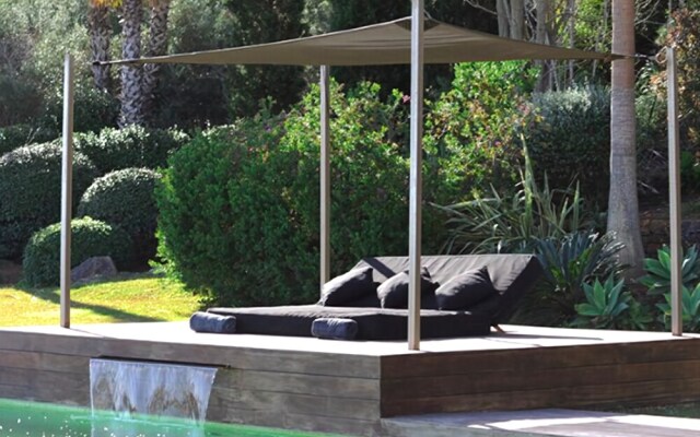 Villa Emeria by The Pearls Collection