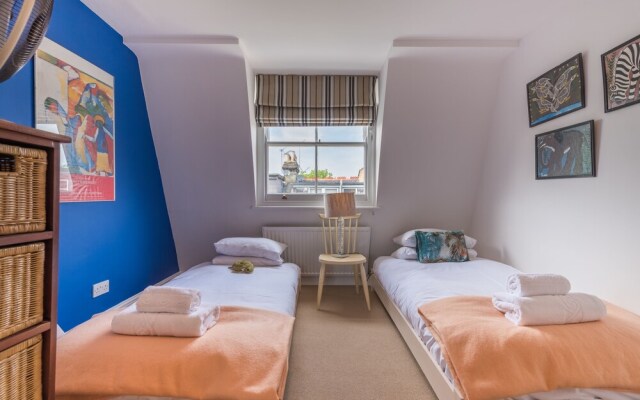 Large Family home in Fulham