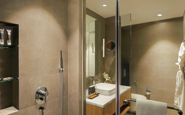 Novotel Mumbai Juhu Beach Hotel