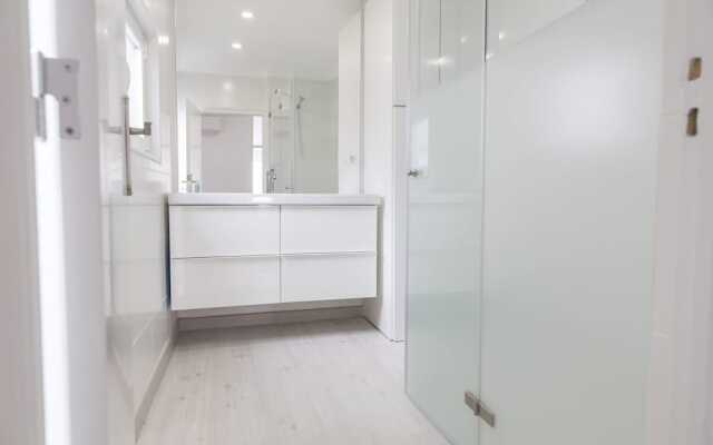 Principe Real Elegant flat with terrace