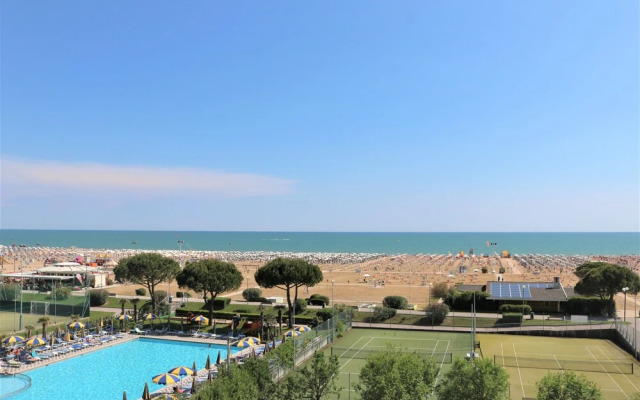 Beachfront Flat With View