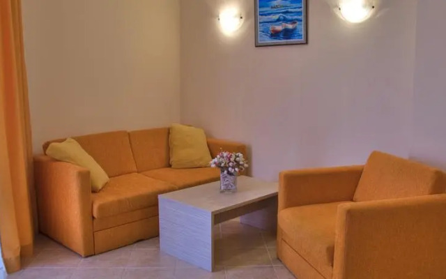 PMG Royal Sun Apartments